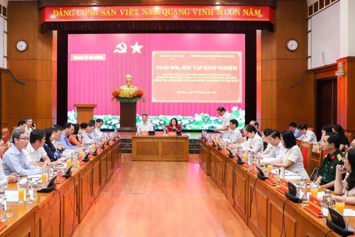 Thành phố Đà Nẵng và TP Hồ Chí Minh chia sẻ cách làm hay trong công tác dân vận