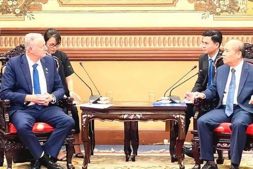 Lãnh đạo TPHCM tiếp Đại sứ Israel chào từ biệt