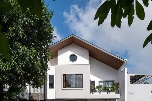 Nhà phố 150m² ưu tiên ánh sáng và cây xanh giữa khu dân cư