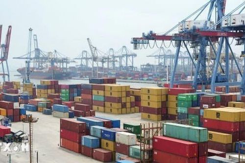 Mỹ áp mức thuế đối ứng 10% đối với hàng hóa Indonesia