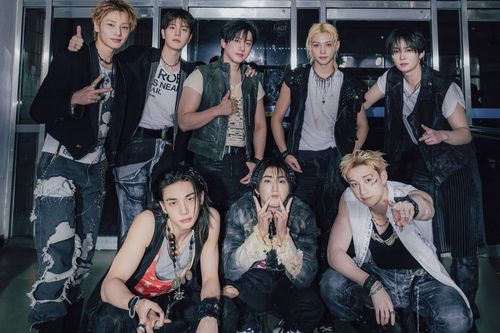 JYP Entertainment lao đao vì thiếu hoạt động của Stray Kids