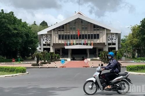 Cần Thơ: Các trường đại học cảnh báo chiêu trò lừa đảo tân sinh viên