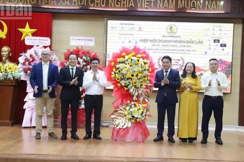 Hiệp hội Doanh nhân Đắk Lắk kỷ niệm 1 năm thành lập