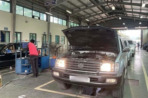Quá hạn đăng kiểm bị phạt như thế nào?