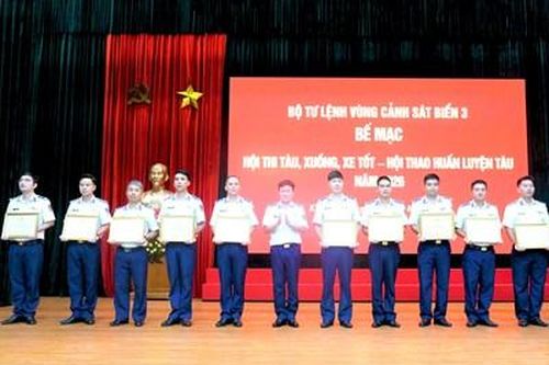 Bộ Tư lệnh Vùng Cảnh sát biển 3 nâng cao chất lượng huấn luyện, làm chủ vũ khí trang bị