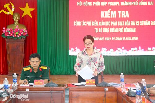 Kiểm tra công tác phổ biến, giáo dục pháp luật tại Bộ Chỉ huy Quân sự thành phố Đồng Nai