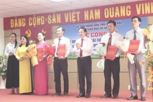 Đồng Tháp: Công bố 29 Quyết định về sắp xếp cơ sở giáo dục