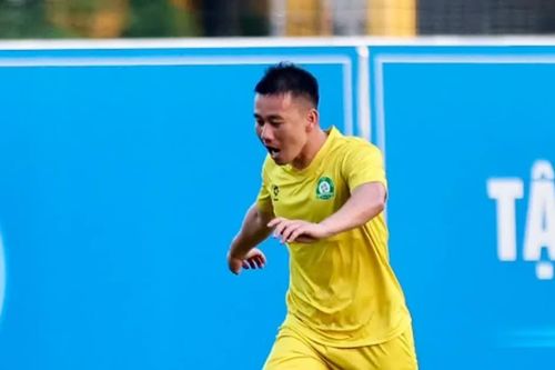 Tiền vệ Trần Minh Vương bất ngờ chia tay Trường Tươi Đồng Nai ngay trước mùa giải V-League 2026/27
