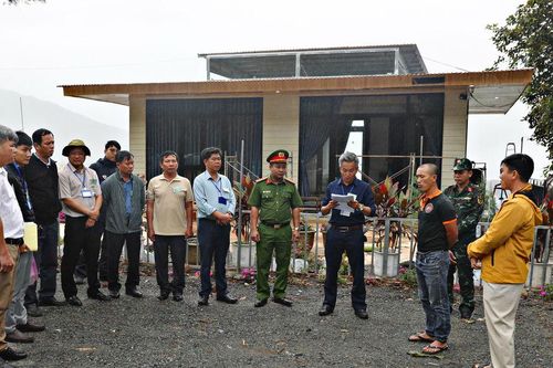 Lâm Đồng cưỡng chế công trình xây dựng trái phép ven cao tốc Liên Khương - Prenn