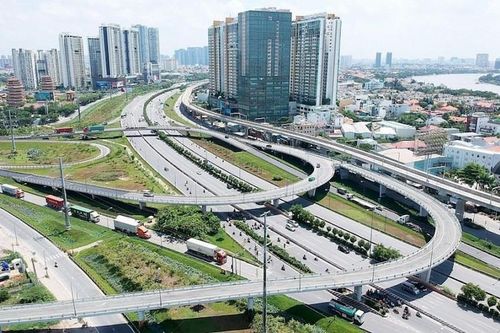 Tăng trưởng 2 con số, những động lực để Hà Nội bứt phá