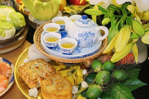 Văn khấn cúng cô hồn năm 2026 theo truyền thống
