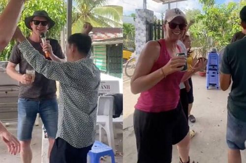 Đang đạp xe, khách Tây được mời vào đám giỗ và cái kết bất ngờ