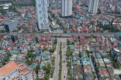 Khoan khảo sát vị trí xây cầu vượt gần 822 tỷ đồng ở Hà Nội