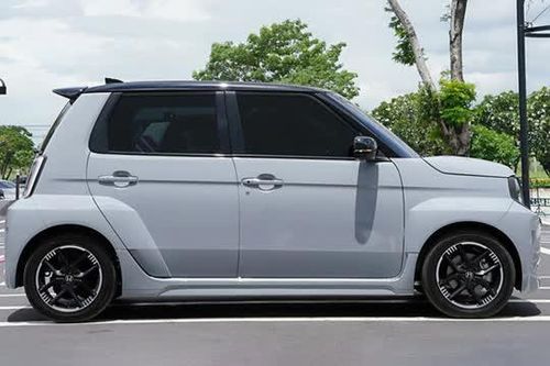 Honda giới thiệu xe điện mini phạm vi hoạt động 205 km/lần sạc, giá cao ngất ngưởng
