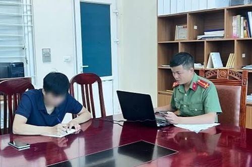 Công an phường ở Phú Thọ bóc gỡ 16 tài khoản mạng xuyên tạc
