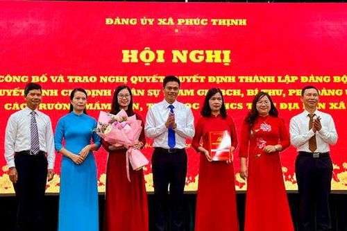 Xã Phúc Thịnh thành lập 8 Đảng bộ tại các trường học sau sắp xếp