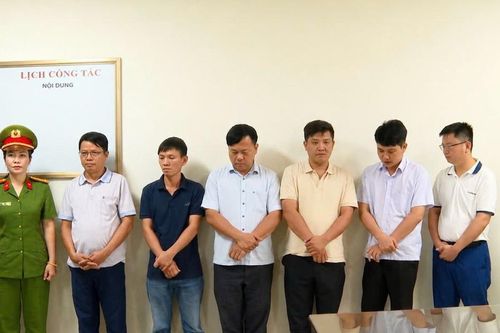 Khởi tố nhiều giám đốc, cán bộ doanh nghiệp vì dùng hồ sơ thí nghiệm giả