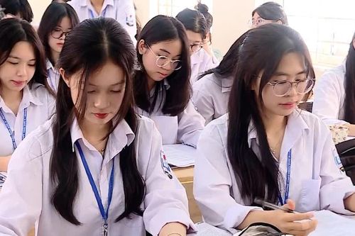 Đề xuất chỉ thi 2 môn Toán và Ngữ văn vào lớp 10 THPT