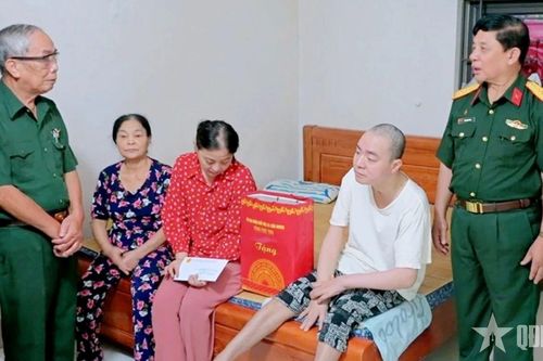 Chung tay chăm lo nạn nhân da cam/dioxin