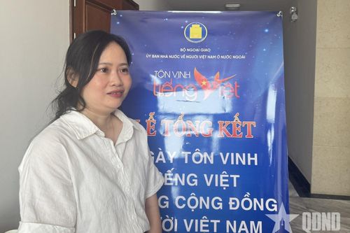 Học tiếng Việt để tìm lại bản sắc cội nguồn