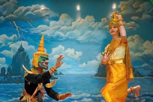 Hơn 800 hiện vật kể chuyện đời sống dân tộc Khmer