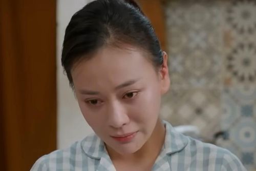 Nỗi buồn bủa vây Phương Oanh gần 1 năm qua