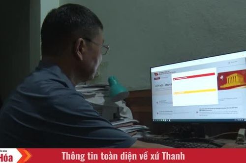 Người thầy về hưu lo việc bản