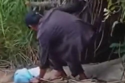 Xúc động người cha gần 20 lần bám dây tìm con suốt 9 ngày ở Mũi Nghê