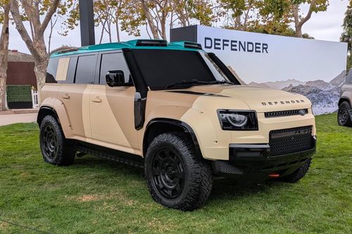 Ngắm Defender Dakar lấy cảm hứng từ mẫu SUV chiến thắng Dakar Rally