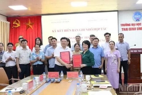 Thúc đẩy nghiên cứu khoa học, chuyển giao công nghệ, đổi mới sáng tạo