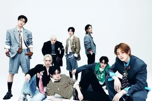 Stray Kids nối tiếp thời kỳ của The Beatles