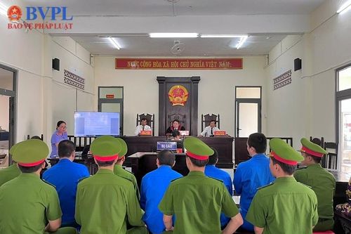 VKSND tối cao hướng dẫn tạm thời về trình chiếu tài liệu, chứng cứ tại phiên tòa xét xử các vụ án hình sự