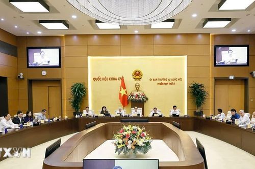 Ủy ban Thường vụ Quốc hội cho ý kiến đối với dự thảo nghị quyết về 2 dự án giao thông trọng điểm