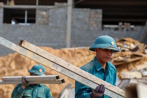 Những mái đỏ vươn cao giữa màu xanh biên giới Đà Nẵng trước ngày hội tựu trường