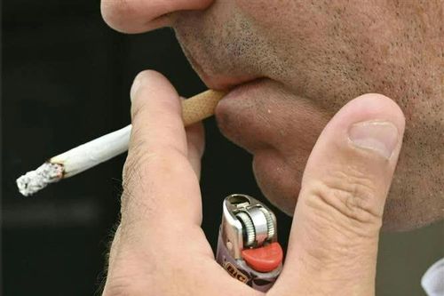 EU đề xuất tăng mạnh thuế thuốc lá, siết quản lý các sản phẩm nicotine