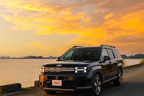 Đánh giá Hyundai Santa Fe 2026: Thiết kế vuông vức, động cơ 281 mã lực và giá lăn bánh