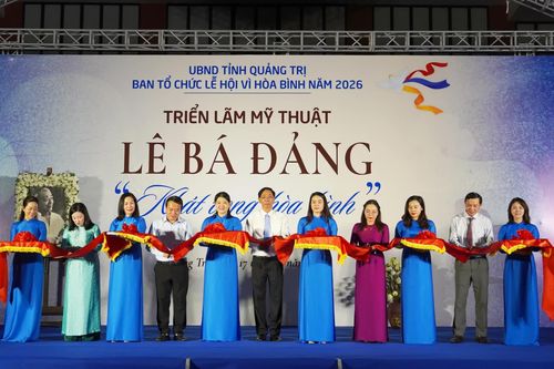 Triển lãm mỹ thuật 'Lê Bá Đảng-Khát vọng hòa bình'