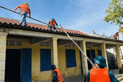 Cảnh báo gió mạnh trên đất liền