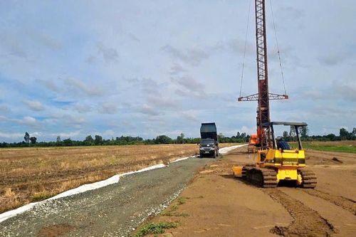 Xem xét thay thế nhà thầu, không để chậm tiến độ đường Hồ Chí Minh qua An Giang, Cà Mau