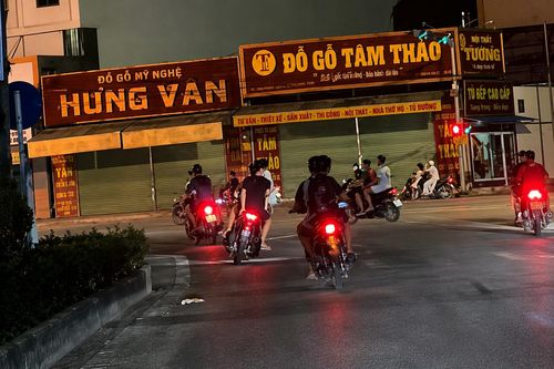 Truy tìm nhóm thanh niên mang hung khí, lạng lách náo loạn đường phố ở Bắc Ninh