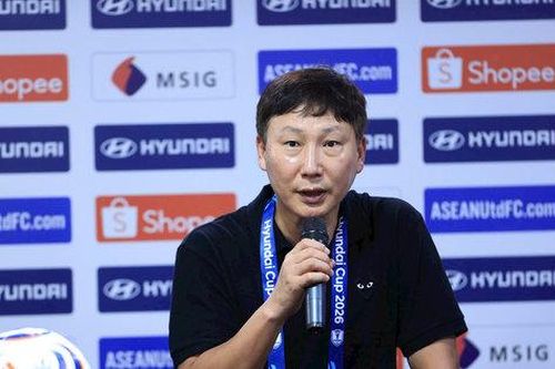 HLV Kim Sang-sik: Tuyển Việt Nam vẫn còn nhiều điểm phải cải thiện