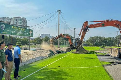 Phường Từ Liêm cưỡng chế 3 công trình vi phạm trên đất nông nghiệp