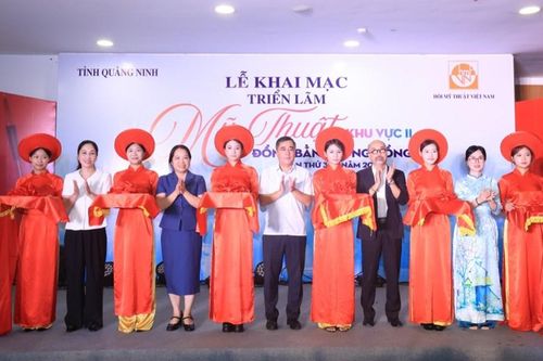 Khai mạc Triển lãm Mỹ thuật khu vực II tại Quảng Ninh