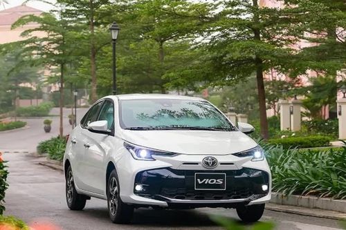 Xe sedan cỡ B hút khách, Toyota Vios tăng gấp đôi doanh số, Honda City tiếp tục dẫn đầu