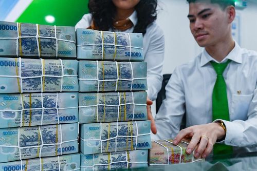 Đi tìm 'điểm cân bằng' của chính sách tiền tệ