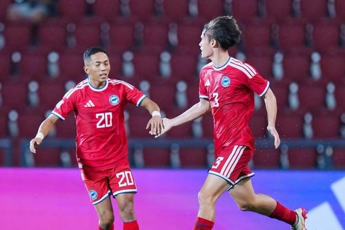 Video bóng đá Thái Lan vs Singapore: Bất ngờ ở Rajamangala