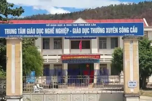 Nguy cơ bỏ học vì khó tiếp cận cơ sở giáo dục thường xuyên