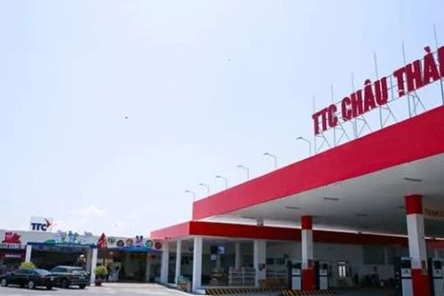 Trạm dừng nghỉ phải có trụ sạc xe điện