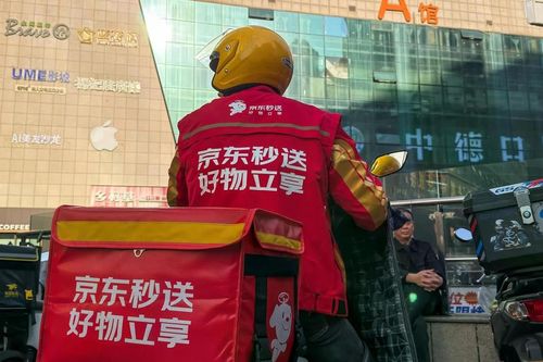 Sau cuộc chiến trợ giá, các 'ông lớn' Trung Quốc lao vào đua giao hàng tức thời