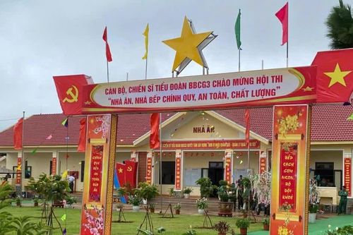 Sư đoàn 320 khai mạc Hội thi “Nhà ăn, nhà bếp chính quy, an toàn, chất lượng”